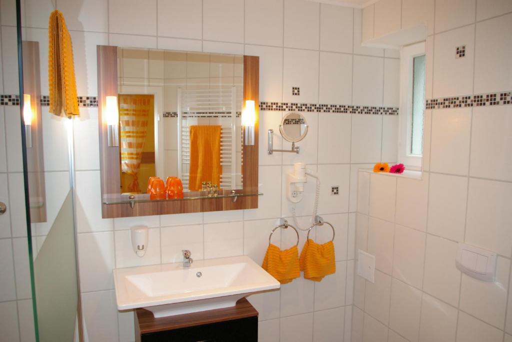 Hotel Heissinger Bad Berneck im Fichtelgebirge Bagian luar foto