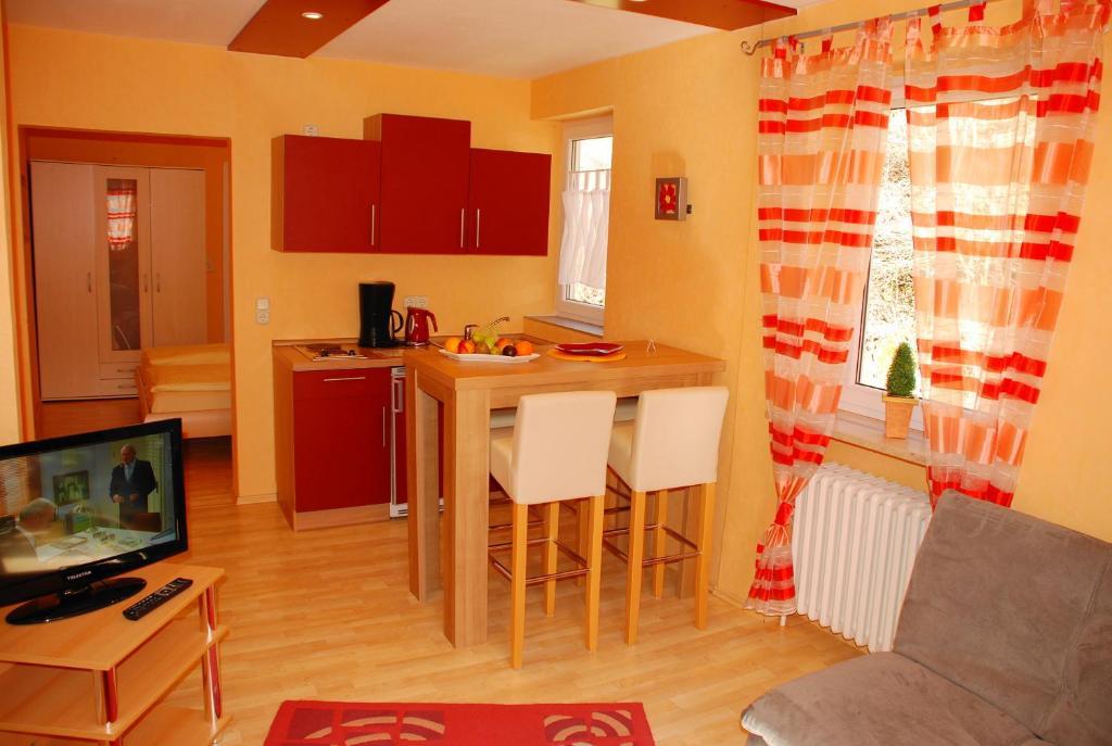 Hotel Heissinger Bad Berneck im Fichtelgebirge Ruang foto